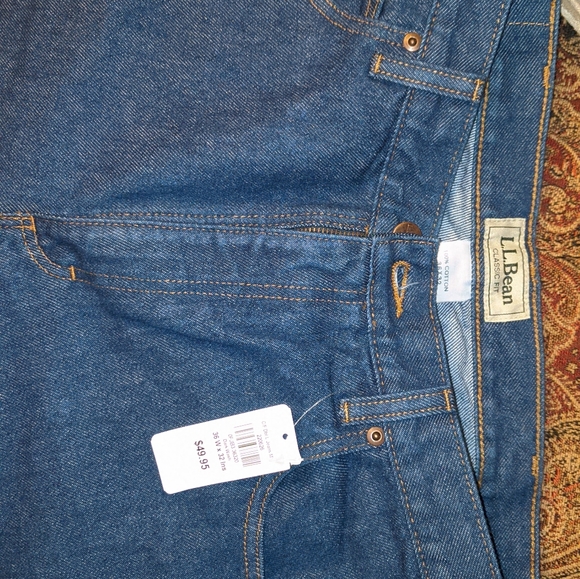 Classic Fit LL Bean Jeans - brand new - Picture 4 of 5